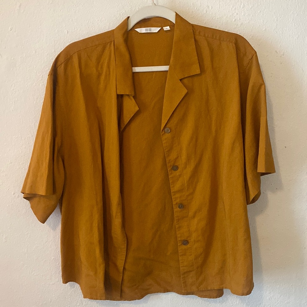 UNIQLO LINEN OCHRE CROPPED SHIRT